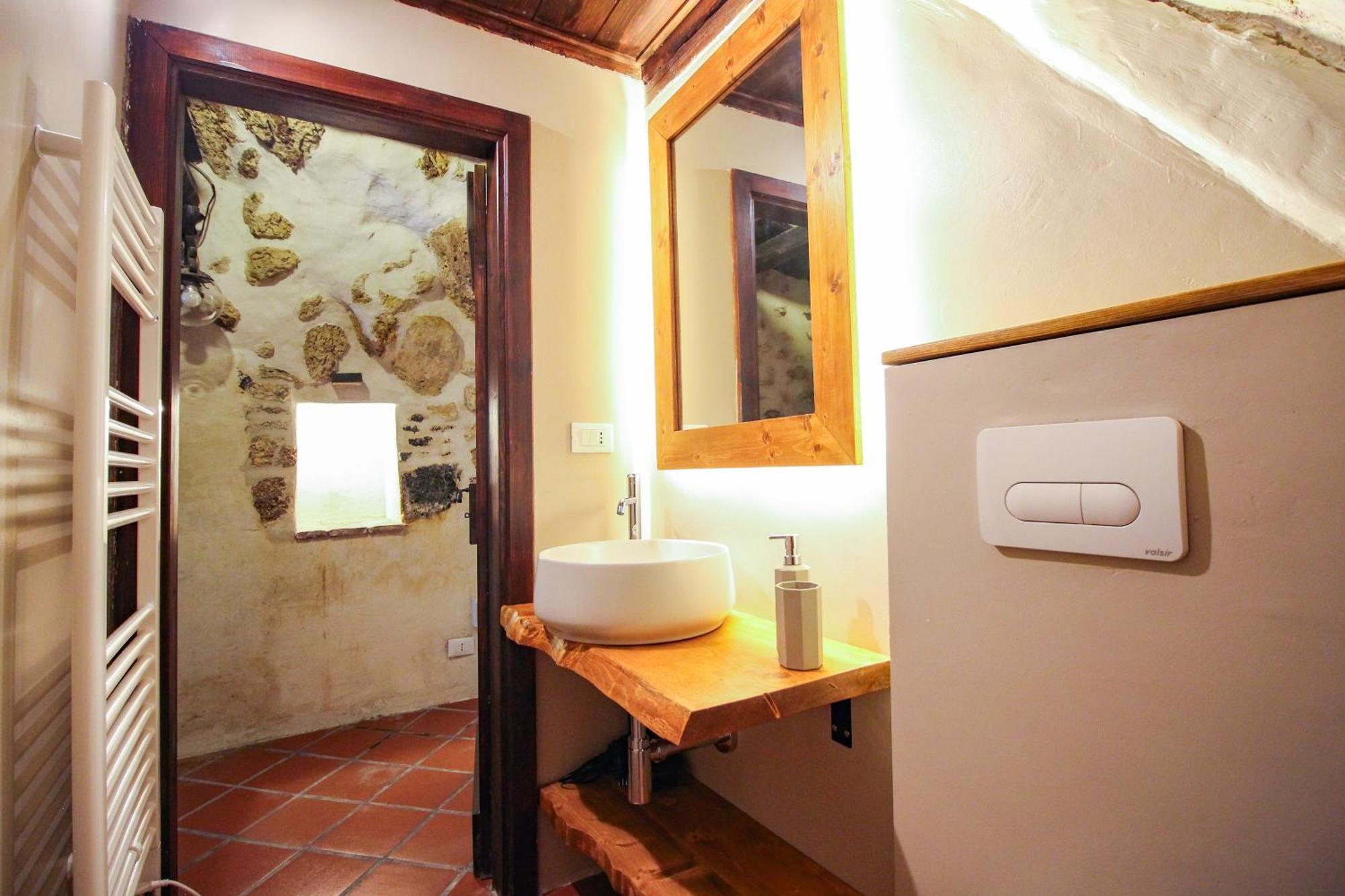 Santo'S House Luxury - Idromassaggio E Doccia Emozionale Villa Santo Stefano di Sessanio Kültér fotó